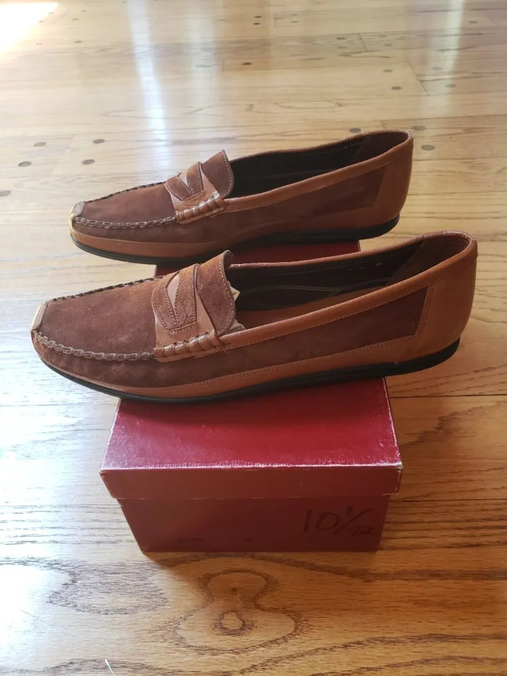 Bally Penny Loafers 10.5M Brown Suede Leather Daytona Italy NOS